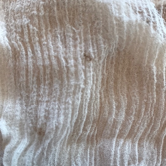 Sheer blouse with appliqués - Picture 8 of 8